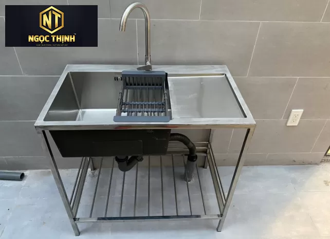 Bồn rửa chén inox hiện đại – Độ bền vượt trội tại Nội Thất Ngọc Thịnh